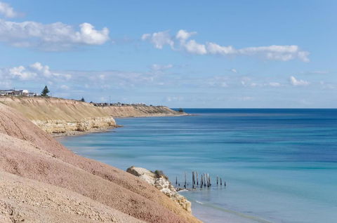 Sun & Surf Aldinga Beach Apartment - Accommodation ACT 1