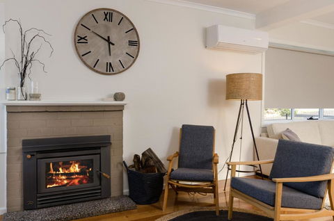 Penguin Beach House - Accommodation ACT 3