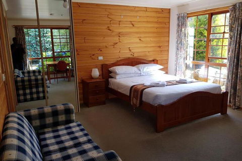 Cradle Chalet - Accommodation ACT 2