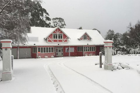 Cradle Chalet - Accommodation ACT 6
