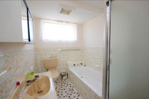 Avilla Court 2 - Accommodation ACT 5