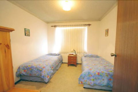Avilla Court 2 - Accommodation ACT 2