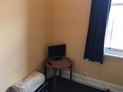 Royal Exchange - Accommodation ACT 4