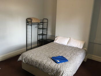Royal Exchange - Accommodation ACT 5