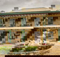 Segenhoe Inn Historic Bed  Breakfast - Accommodation ACT