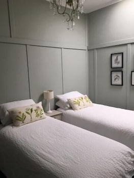 The Bundanoon Guest House - Accommodation ACT 5