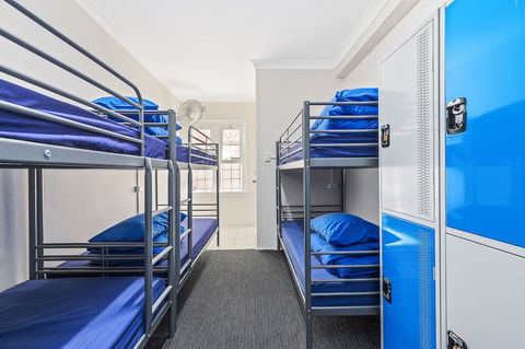 Ady's Place Backpackers - Accommodation ACT 3