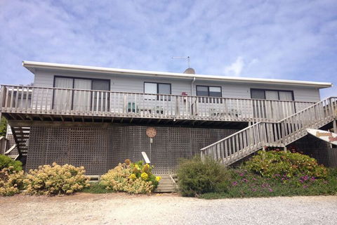 Sunset Holiday Villas - Accommodation ACT 5