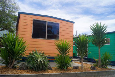 The Waterwheel Beach Cabins - Caravan Park - Accommodation ACT 4