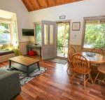 Alpine Arnica Cottage 2 - Accommodation ACT