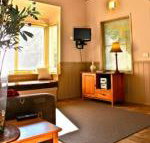 Autumn Leaf Cottage 1 - Accommodation ACT