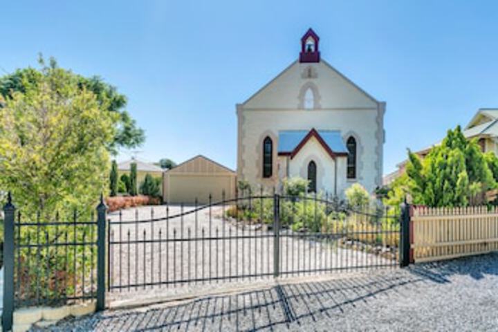 Willaston SA Accommodation ACT