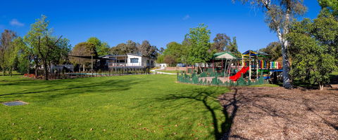 Albury Gardens Tourist Park - Accommodation ACT 6