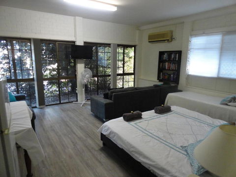 Cleveland B & B Private Studio Room - Accommodation ACT 3