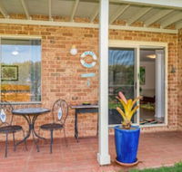 Chez Boulders - Accommodation ACT