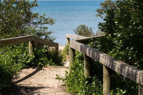 Pearl Hawley Beach - Accommodation ACT 5