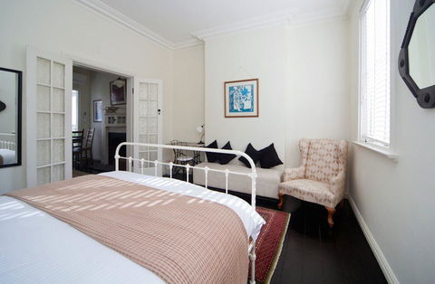 MPT67A Beautifully Decorated 1 Bed - Accommodation ACT 6