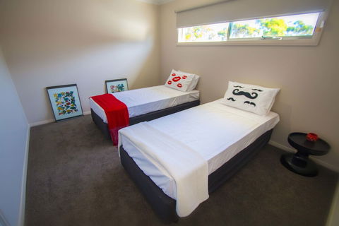 The Races Swanport - Accommodation ACT 2