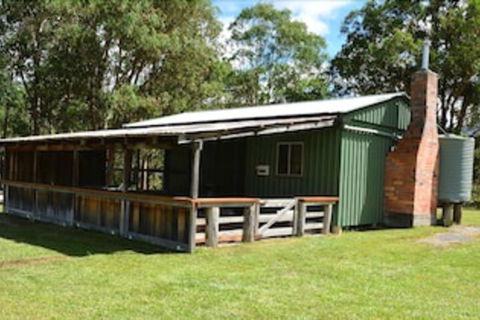 Four Bull Hut - Accommodation ACT 0