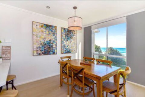 Regency Court Apartment - Accommodation ACT 6