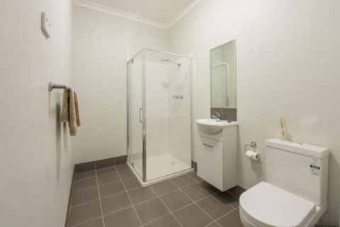 Rhodeside Lodge - Accommodation ACT 5