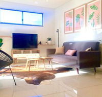 Darwin City Chic Apartment at the KUBE - Accommodation ACT