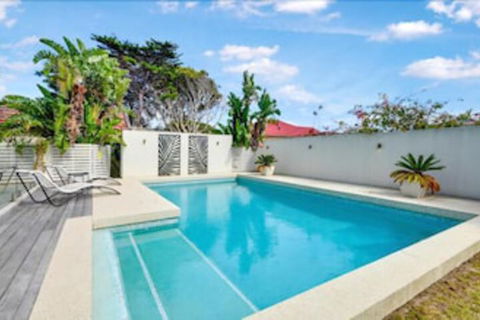 Magnificent Beach House - Accommodation ACT 2