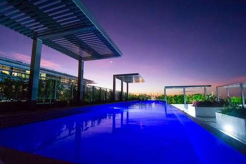 Magnum Serviced Apartments - Accommodation ACT 4