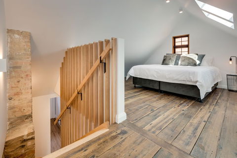 White Room Apartments - Accommodation ACT 5