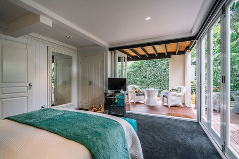 Balmoral Queenslander - Accommodation ACT 3