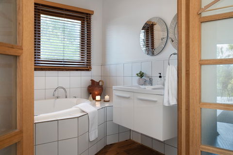 Gables Bend On High - Accommodation ACT 4