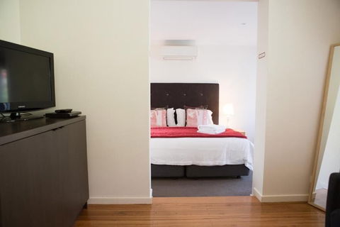 Furmston House & Studio - Accommodation ACT 0