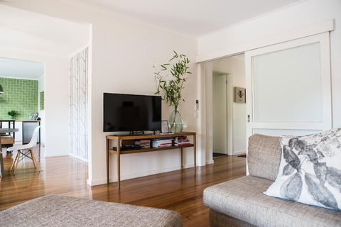 Furmston House & Studio - Accommodation ACT 5