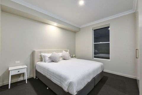 Aloha Luxury Central Apartments - Accommodation ACT 3