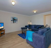 Sandcastles 2 / 23 Robinson Street - Accommodation ACT