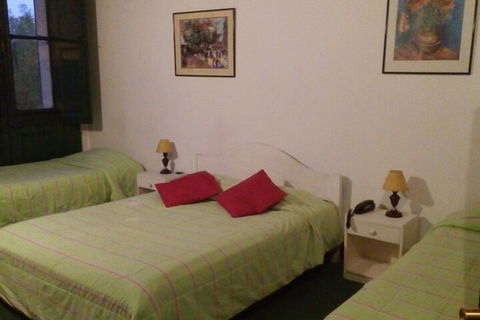 Cameron Lodge Cottage - Accommodation ACT 5