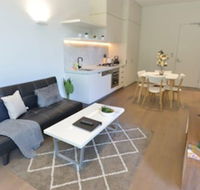 Spacious Cosy Bedroom Suite  Large Balcony - Accommodation ACT