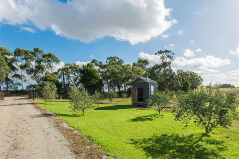 Live Big In The Gurdies Tiny House With A View - Accommodation ACT 7