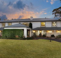 Luxury Bungalow - Accommodation ACT