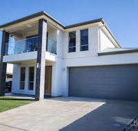 The Races - Swanport - Accommodation ACT