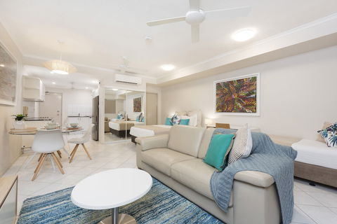Darwin Executive Studio - Accommodation ACT 5