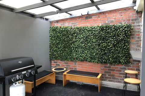3ree Spacious & Charming Apartment - Accommodation ACT 1