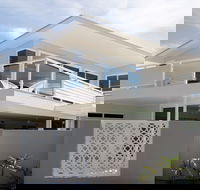 Paddle on Seven Mile Lennox Head - Accommodation ACT