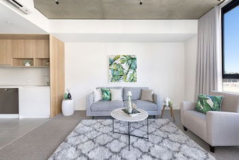 Accommodate Canberra - Azure - Accommodation ACT 1