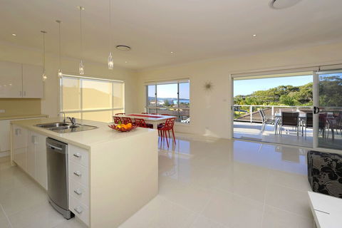 Lentara St. 57 Fingal Bay - Accommodation ACT 3