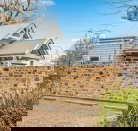 Grandview Accommodation - The Elm Tree Apartments - Accommodation ACT