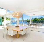 12 Noosa Parade - Accommodation ACT