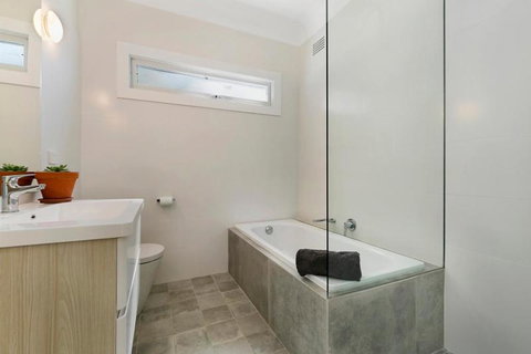 Bayscape At Hardys Bay / Killcare - Accommodation ACT 2