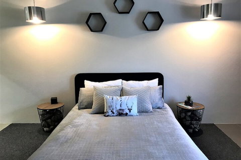Scandi Stayz Retreat 1 - Accommodation ACT 3