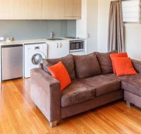 Two Islands at the Jetty - Accommodation ACT